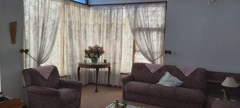 3 Bedroom Property for Sale in Glen Lilly Western Cape